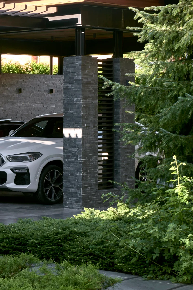 divnyy-sad m gallery